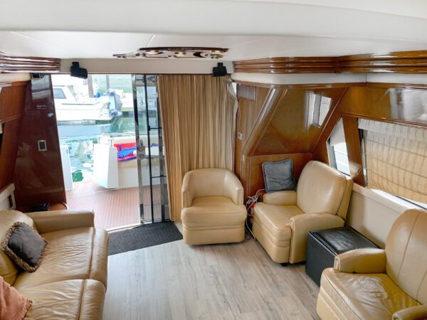 Used Yachts For Sale Marquis 59 living room