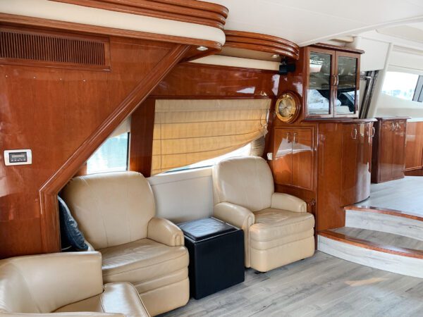 Used Yachts For Sale Marquis 59 living room