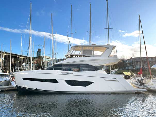 Carver C52-vancouver yacht sales