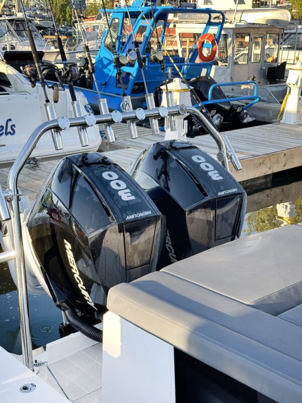 Axopar 37 Aft Cabin engines