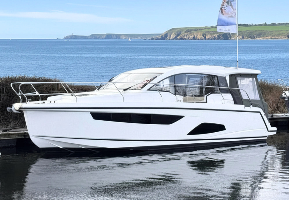 2018 sealine c330 cruise for sale canada