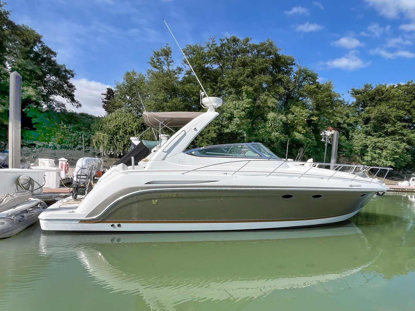 Formula 37 PC-Vancouver yacht dealers