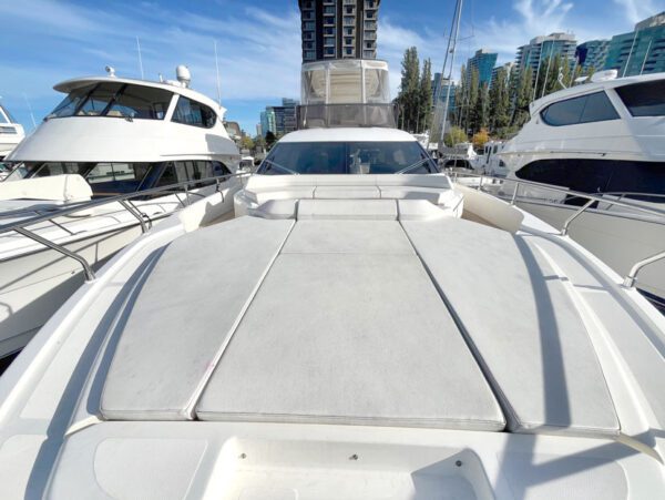 Used yacht for sale, Ferretti 550, front cushion