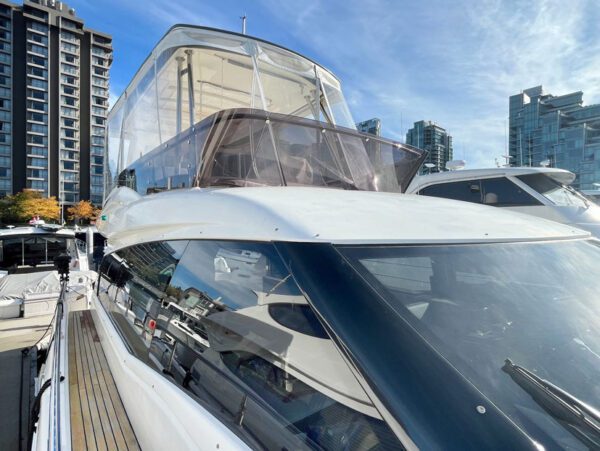 Used yacht for sale, Ferretti 550, exterior