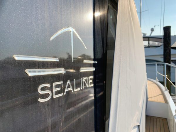 Sealine C335