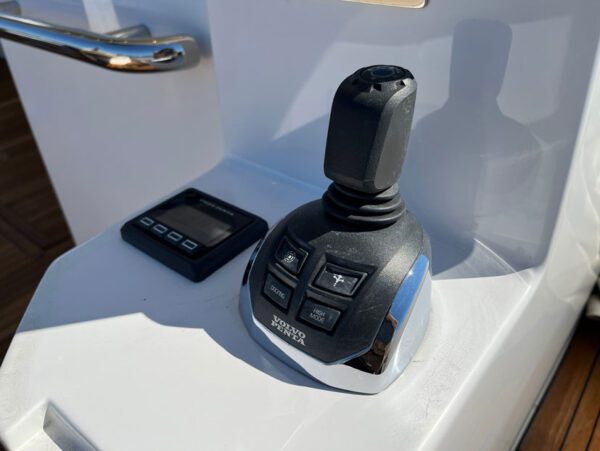 Azimut 77S joystick