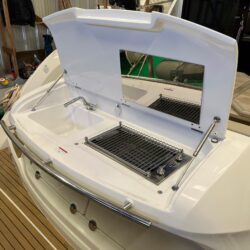 Used boat for sale Sessa C42 bbq