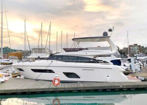 Used Yachts For Sale Ferretti Yachts 550
