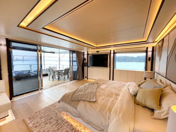 Super Yacht Heysea Asteria 142 bedroom