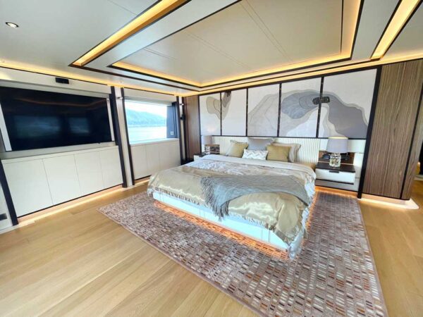 Super Yacht Heysea Asteria 142 bedroom